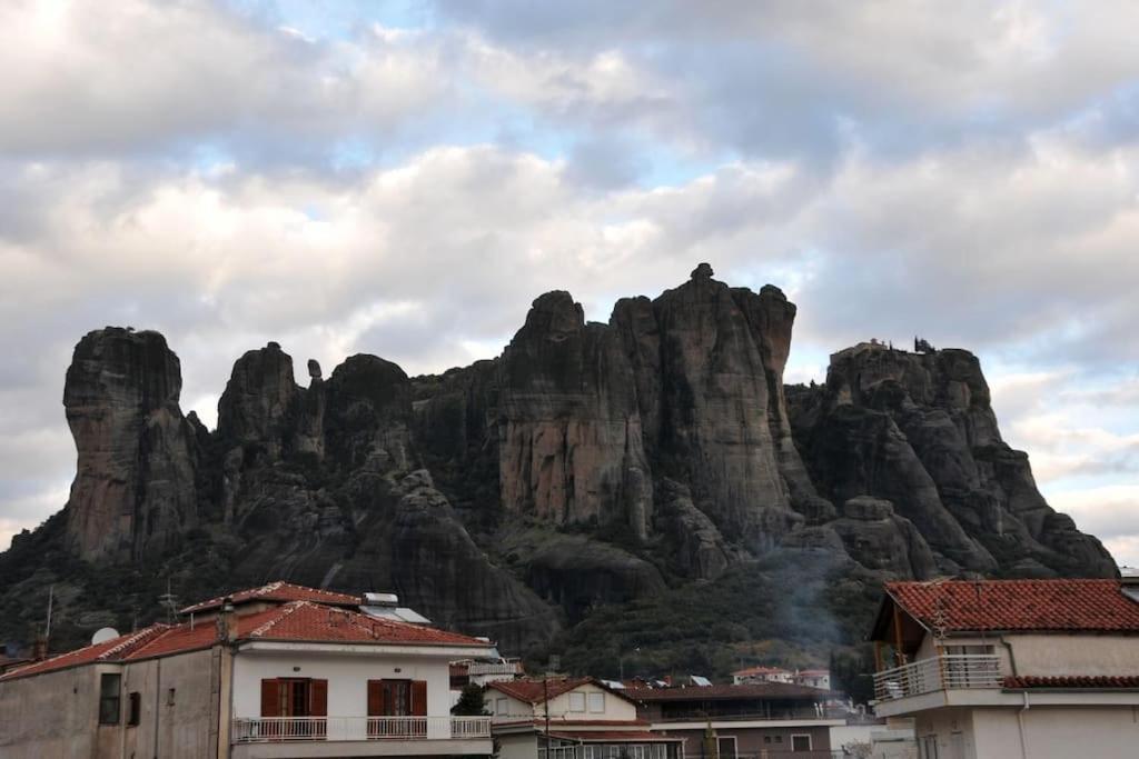 Holiday Meteora B Kalampáka Buitenkant foto