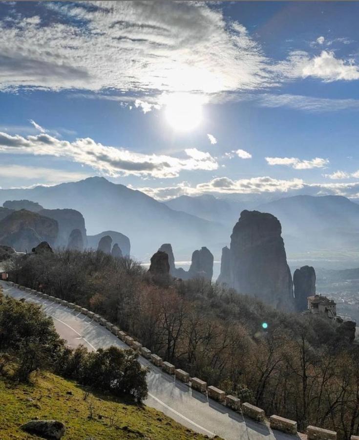 Holiday Meteora B Kalampáka Buitenkant foto